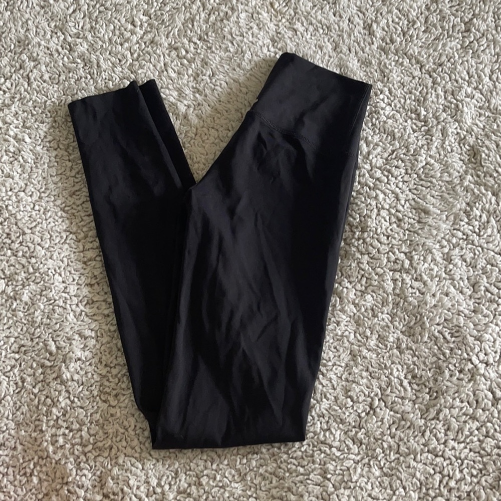 Black leggings